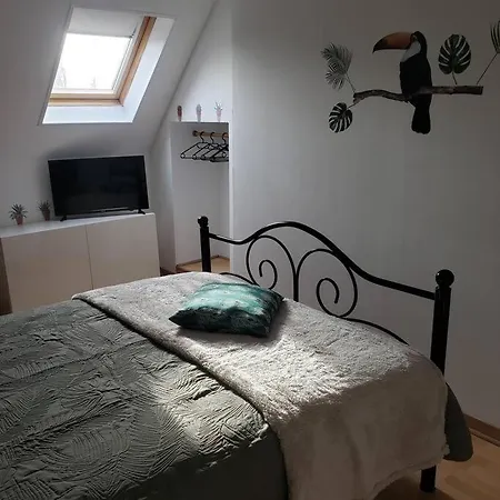 Maison De La